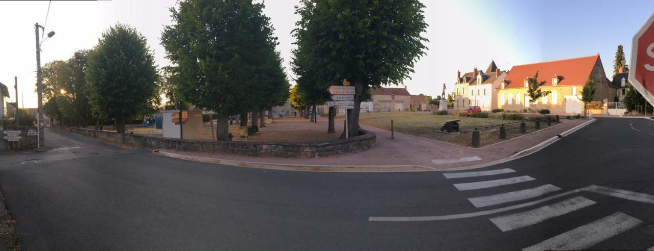 Charmant T2 Rdc Dans Residence Avec Parc Arbore Saint-Pierre-le-Moûtier Kültér fotó